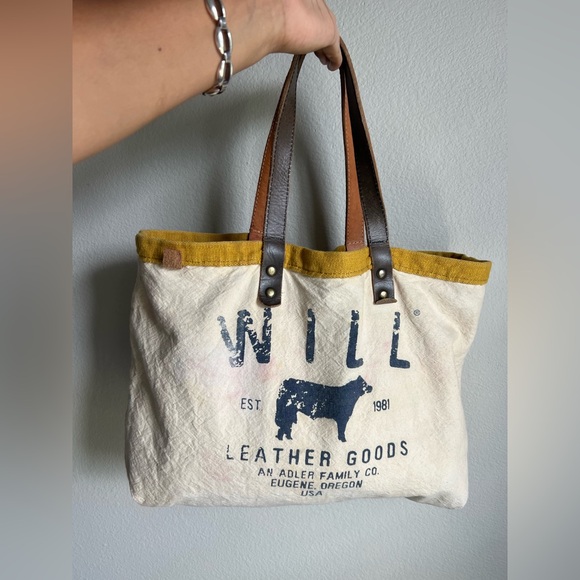 Will Leather Goods Reversible TEXTILE TOTE - Picture 6 of 8